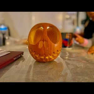 Meet your Posher, Nelly